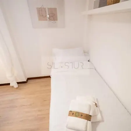 Ayala Appartement *