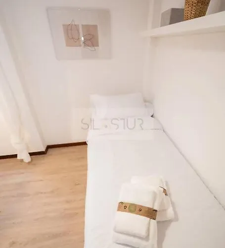 Ayala By Silastur Apartment *